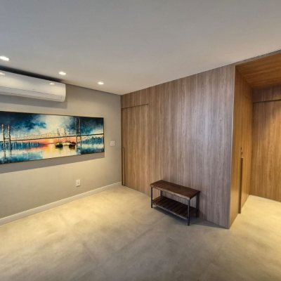 Cobertura com 148m², 3 quartos, 1 suíte, 2 garagens, no bairro Ingleses em Florianópolis