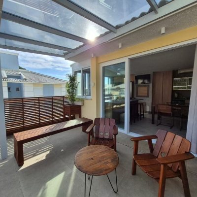 Cobertura com 148m², 3 quartos, 1 suíte, 2 garagens, no bairro Ingleses em Florianópolis