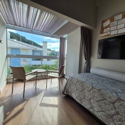 Cobertura com 148m², 3 quartos, 1 suíte, 2 garagens, no bairro Ingleses em Florianópolis