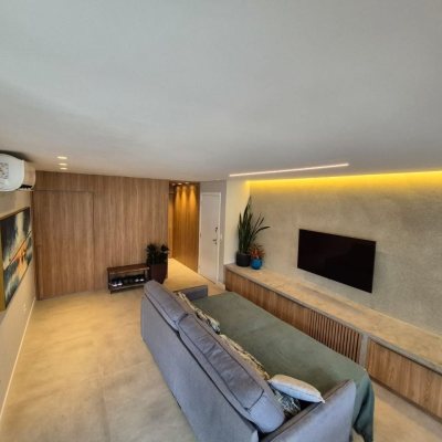 Cobertura com 148m², 3 quartos, 1 suíte, 2 garagens, no bairro Ingleses em Florianópolis