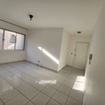 Apartamentos com 59m², 1 quarto, no bairro Centro em Florianópolis