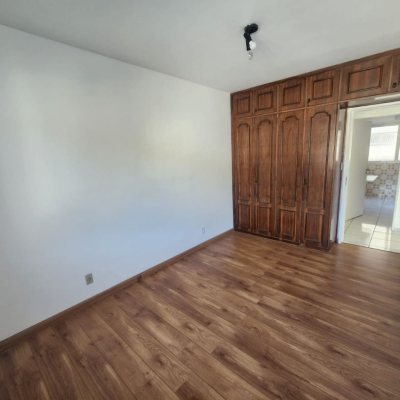 Apartamentos com 59m², 1 quarto, no bairro Centro em Florianópolis