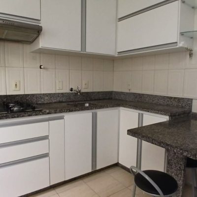 Apartamentos com 78m², 3 quartos, no bairro Canto em Florianópolis