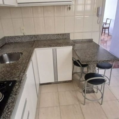 Apartamentos com 78m², 3 quartos, no bairro Canto em Florianópolis