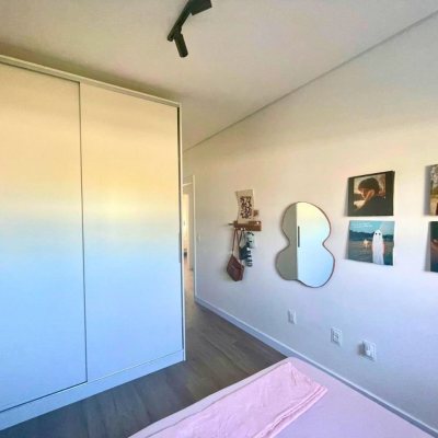 Casa Residencial com 141m², 3 quartos, 3 suítes, 2 garagens, no bairro Ingleses do Rio Vermelho em Florianópolis