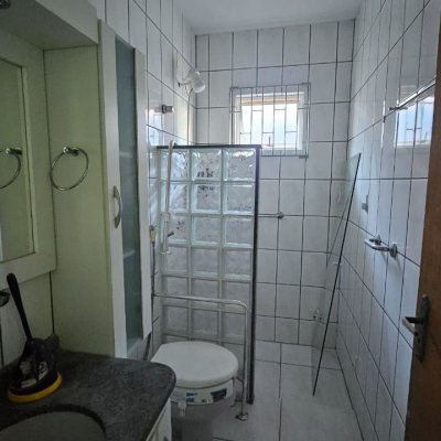 Casa Residencial com 141m², 3 quartos, 2 garagens, no bairro Campeche em Florianópolis