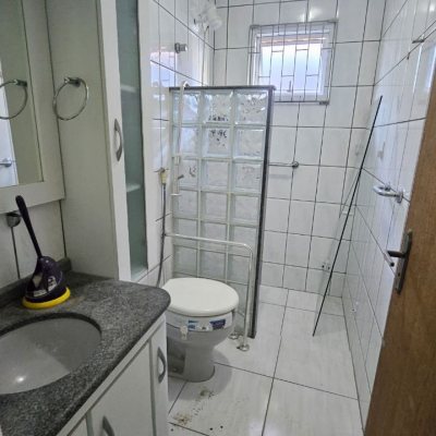 Casa Residencial com 141m², 3 quartos, 2 garagens, no bairro Campeche em Florianópolis