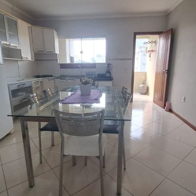 Apartamentos com 98m², 2 quartos, 1 suíte, 1 garagem, no bairro Ingleses em Florianópolis