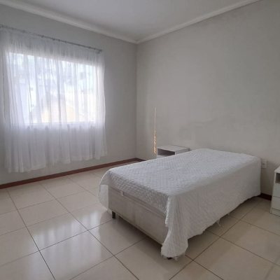 Apartamentos com 98m², 2 quartos, 1 suíte, 1 garagem, no bairro Ingleses em Florianópolis