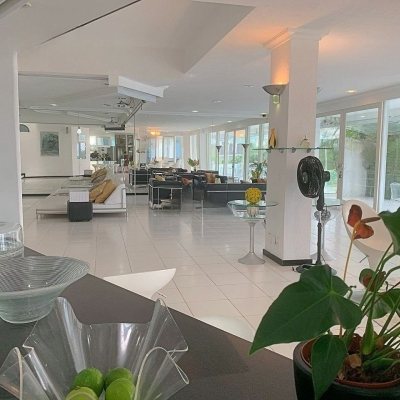 Casa Residencial com 870m², 8 quartos, 8 suítes, 4 garagens, no bairro Lagoa da Conceição em Florianópolis