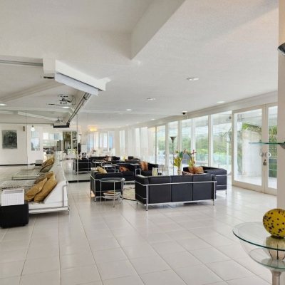 Casa Residencial com 870m², 8 quartos, 8 suítes, 4 garagens, no bairro Lagoa da Conceição em Florianópolis