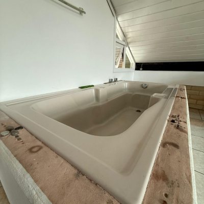 Casa Residencial com 502m², 6 quartos, 3 suítes, 4 garagens, no bairro Ingleses em Florianópolis