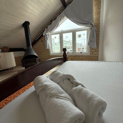 Casa Residencial com 502m², 6 quartos, 3 suítes, 4 garagens, no bairro Ingleses em Florianópolis