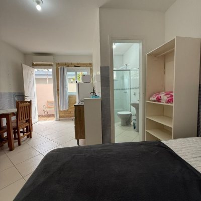 Casa Residencial com 502m², 6 quartos, 3 suítes, 4 garagens, no bairro Ingleses em Florianópolis