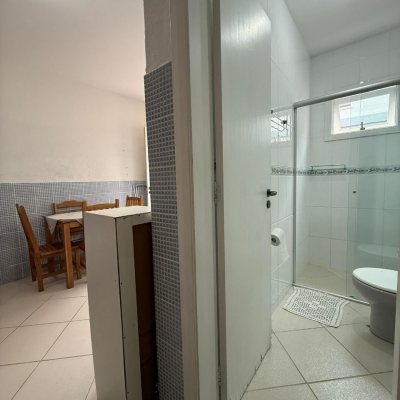 Casa Residencial com 502m², 6 quartos, 3 suítes, 4 garagens, no bairro Ingleses em Florianópolis