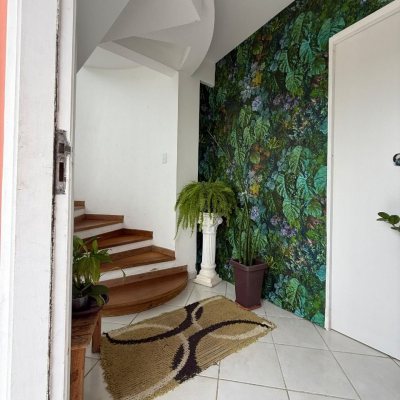 Casa Residencial com 502m², 6 quartos, 3 suítes, 4 garagens, no bairro Ingleses em Florianópolis