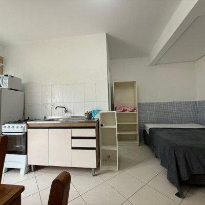 Casa Residencial com 502m², 6 quartos, 3 suítes, 4 garagens, no bairro Ingleses em Florianópolis