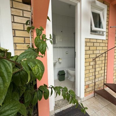 Casa Residencial com 502m², 6 quartos, 3 suítes, 4 garagens, no bairro Ingleses em Florianópolis