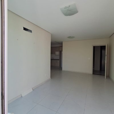 Apartamentos com 143m², 3 quartos, 1 suíte, 1 garagem, no bairro Cachoeira Do Bom Jesus em Florianópolis