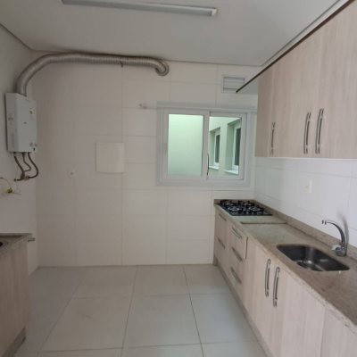 Apartamentos com 143m², 3 quartos, 1 suíte, 1 garagem, no bairro Cachoeira Do Bom Jesus em Florianópolis