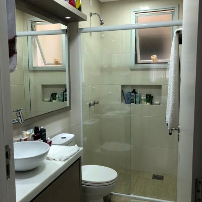 Cobertura com 197m², 4 quartos, 2 suítes, 2 garagens, no bairro Ingleses do Rio Vermelho em Florianópolis