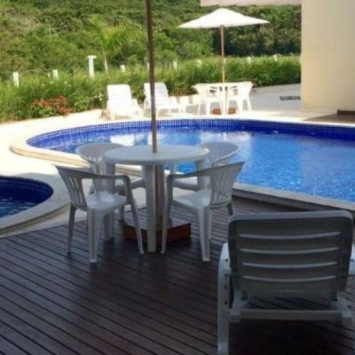 Cobertura com 197m², 4 quartos, 2 suítes, 2 garagens, no bairro Ingleses do Rio Vermelho em Florianópolis