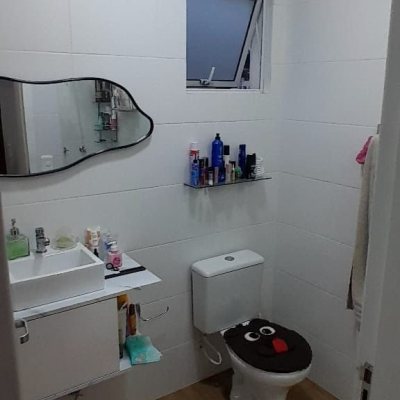 Apartamentos com 67m², 2 quartos, 1 suíte, 1 garagem, no bairro Passa Vinte em Palhoça