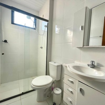 Apartamentos com 69m², 2 quartos, 1 garagem, no bairro Canasvieiras em Florianópolis