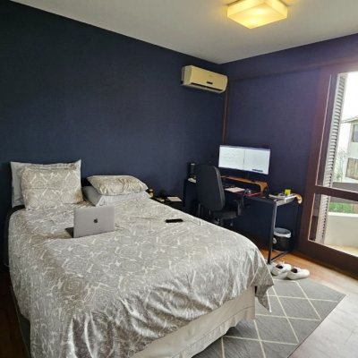 Casa Residencial com 269m², 4 quartos, 4 suítes, 4 garagens, no bairro Centro em Florianópolis