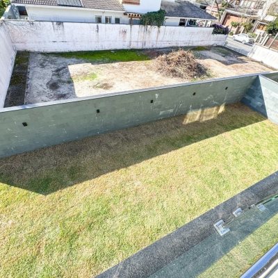 Casa Residencial com 225m², 3 quartos, 3 suítes, 4 garagens, no bairro Jurerê em Florianópolis