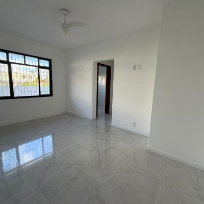 Apartamentos com 69m², 2 quartos, 1 garagem, no bairro Canasvieiras em Florianópolis