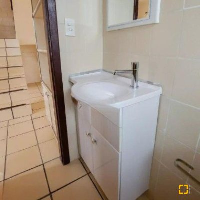 Chalé com 506m², 10 quartos, 5 garagens, no bairro Ponta Das Canas em Florianópolis