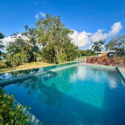 Casa em Condomínio com 341m², 4 quartos, 4 suítes, 2 garagens, no bairro Lagoa Da Conceição em Florianópolis