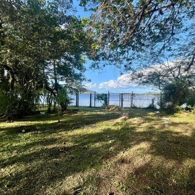 Casa em Condomínio com 341m², 4 quartos, 4 suítes, 2 garagens, no bairro Lagoa Da Conceição em Florianópolis