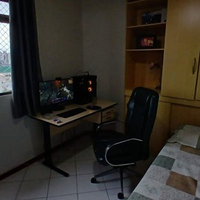 Apartamentos com 83m², 3 quartos, 1 suíte, 2 garagens, no bairro Canto em Florianópolis