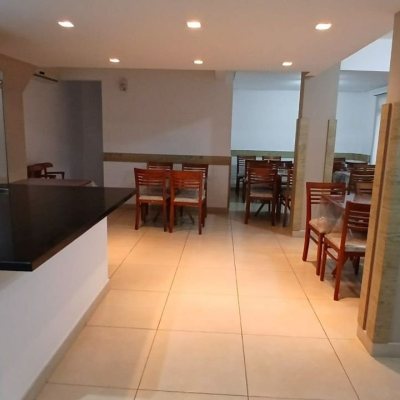 Apartamentos com 83m², 3 quartos, 1 suíte, 2 garagens, no bairro Canto em Florianópolis