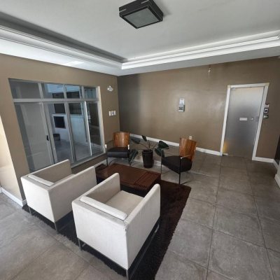 Apartamentos com 69m², 2 quartos, 1 suíte, 1 garagem, no bairro João Paulo em Florianópolis