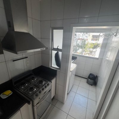 Apartamentos com 69m², 2 quartos, 1 suíte, 1 garagem, no bairro João Paulo em Florianópolis