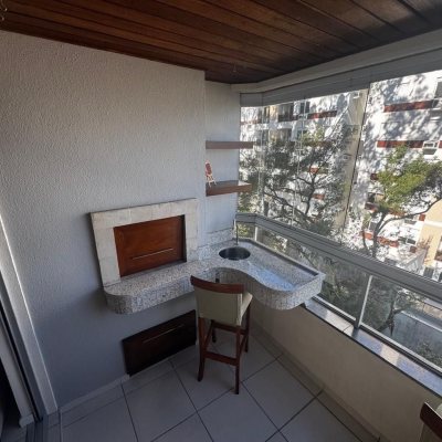 Apartamentos com 69m², 2 quartos, 1 suíte, 1 garagem, no bairro João Paulo em Florianópolis