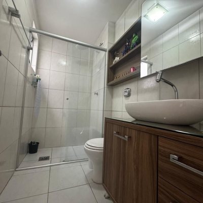 Apartamentos com 69m², 2 quartos, 1 suíte, 1 garagem, no bairro João Paulo em Florianópolis