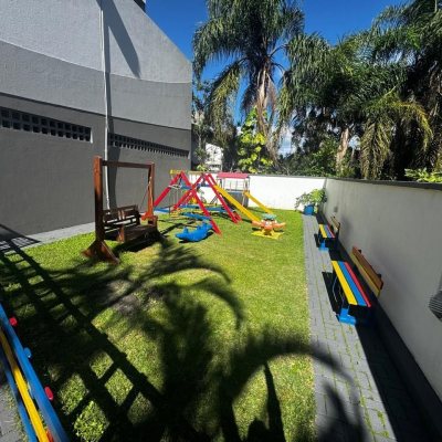 Apartamentos com 69m², 2 quartos, 1 suíte, 1 garagem, no bairro João Paulo em Florianópolis