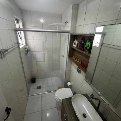 Apartamentos com 69m², 2 quartos, 1 suíte, 1 garagem, no bairro João Paulo em Florianópolis