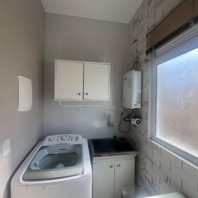 Cobertura com 128m², 4 quartos, 1 suíte, 1 garagem, no bairro Canasvieiras em Florianópolis