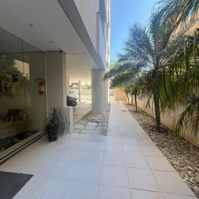 Cobertura com 128m², 4 quartos, 1 suíte, 1 garagem, no bairro Canasvieiras em Florianópolis