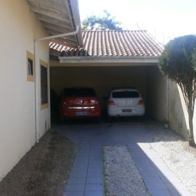 Casa Residencial com 400m², 7 quartos, 3 suítes, 5 garagens, no bairro Canasvieiras em Florianópolis
