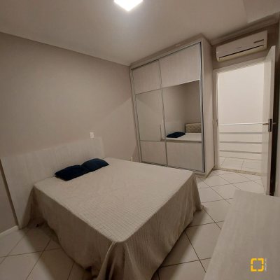 Casa em Condomínio com 126m², 3 quartos, 1 suíte, 1 garagem, no bairro Ingleses do Rio Vermelho em Florianópolis