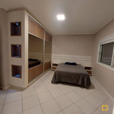 Casa em Condomínio com 126m², 3 quartos, 1 suíte, 1 garagem, no bairro Ingleses do Rio Vermelho em Florianópolis
