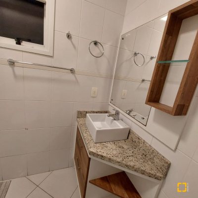 Casa em Condomínio com 126m², 3 quartos, 1 suíte, 1 garagem, no bairro Ingleses do Rio Vermelho em Florianópolis