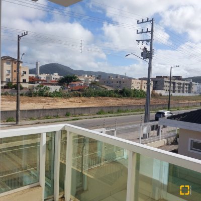 Casa em Condomínio com 126m², 3 quartos, 1 suíte, 1 garagem, no bairro Ingleses do Rio Vermelho em Florianópolis