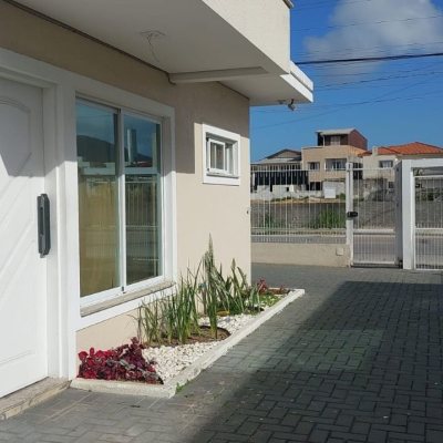 Casa em Condomínio com 126m², 3 quartos, 1 suíte, 1 garagem, no bairro Ingleses do Rio Vermelho em Florianópolis